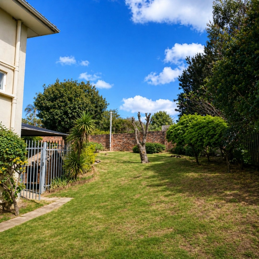 5 Bedroom Property for Sale in Vincent Heights Eastern Cape